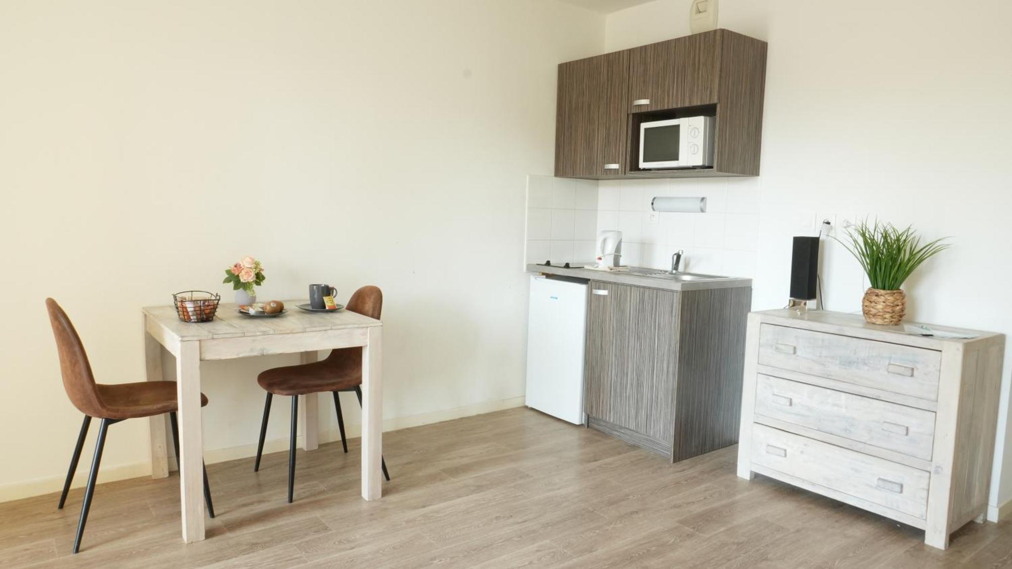 Zenao Appart'Hotel Nevers Bagian luar foto