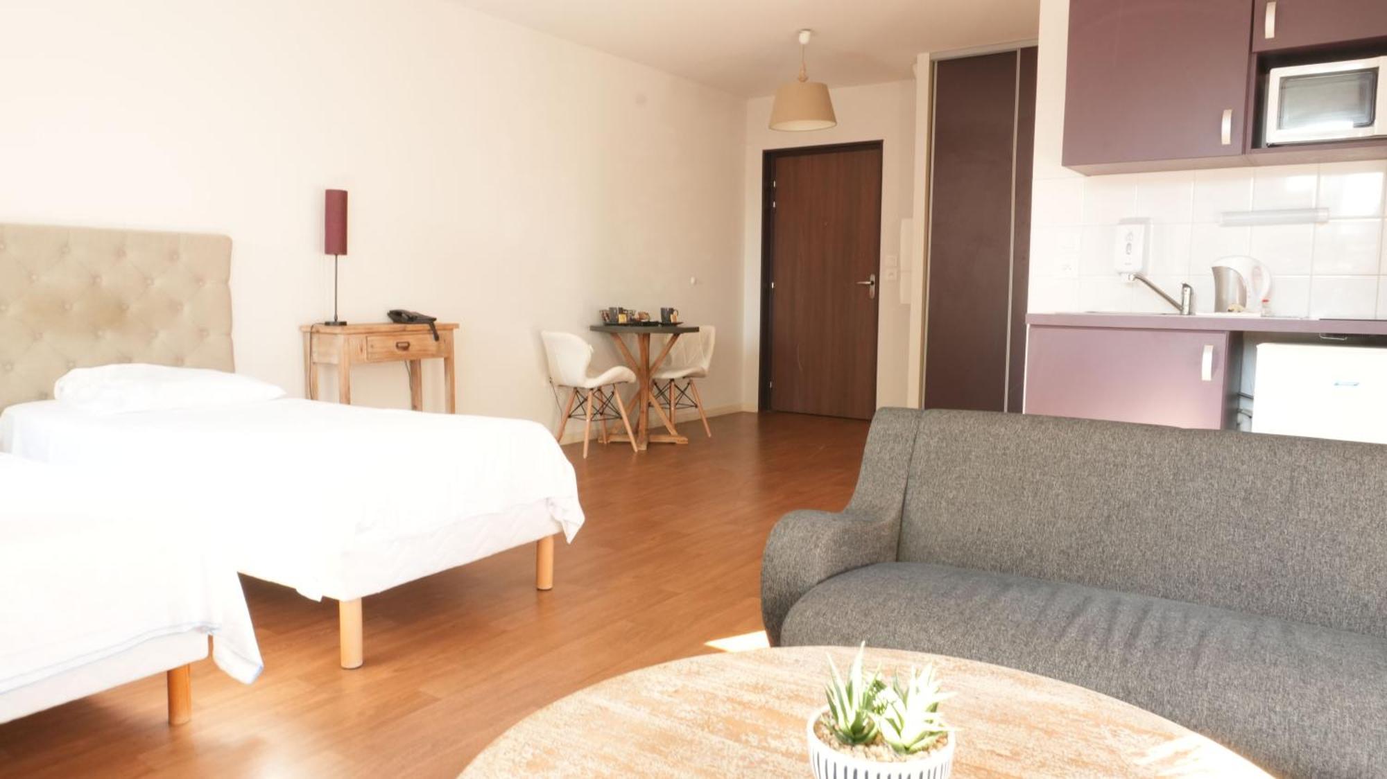 Zenao Appart'Hotel Nevers Bagian luar foto
